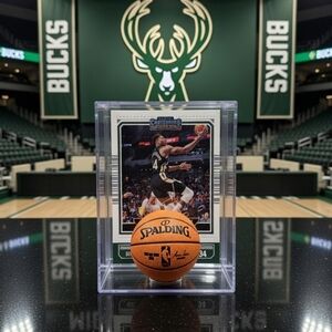 Giannis Antetokounmpo Milwaukee Bucks Mini Basketball Memorabilia